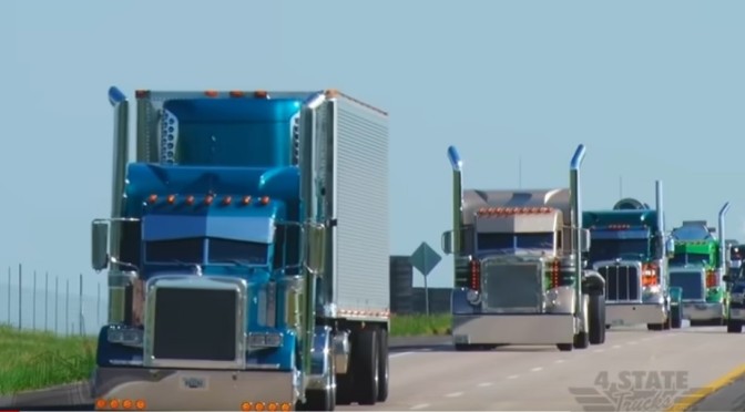 TRUCKERS AND CANADIANS OCCUPY OTTAWA AS TRUDEAU HIDES – heavily censored by both MS and Social Media